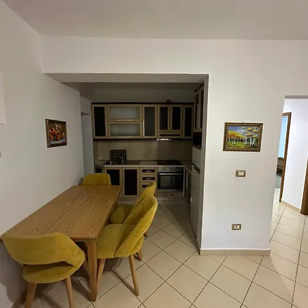 Bledis Lushnjë